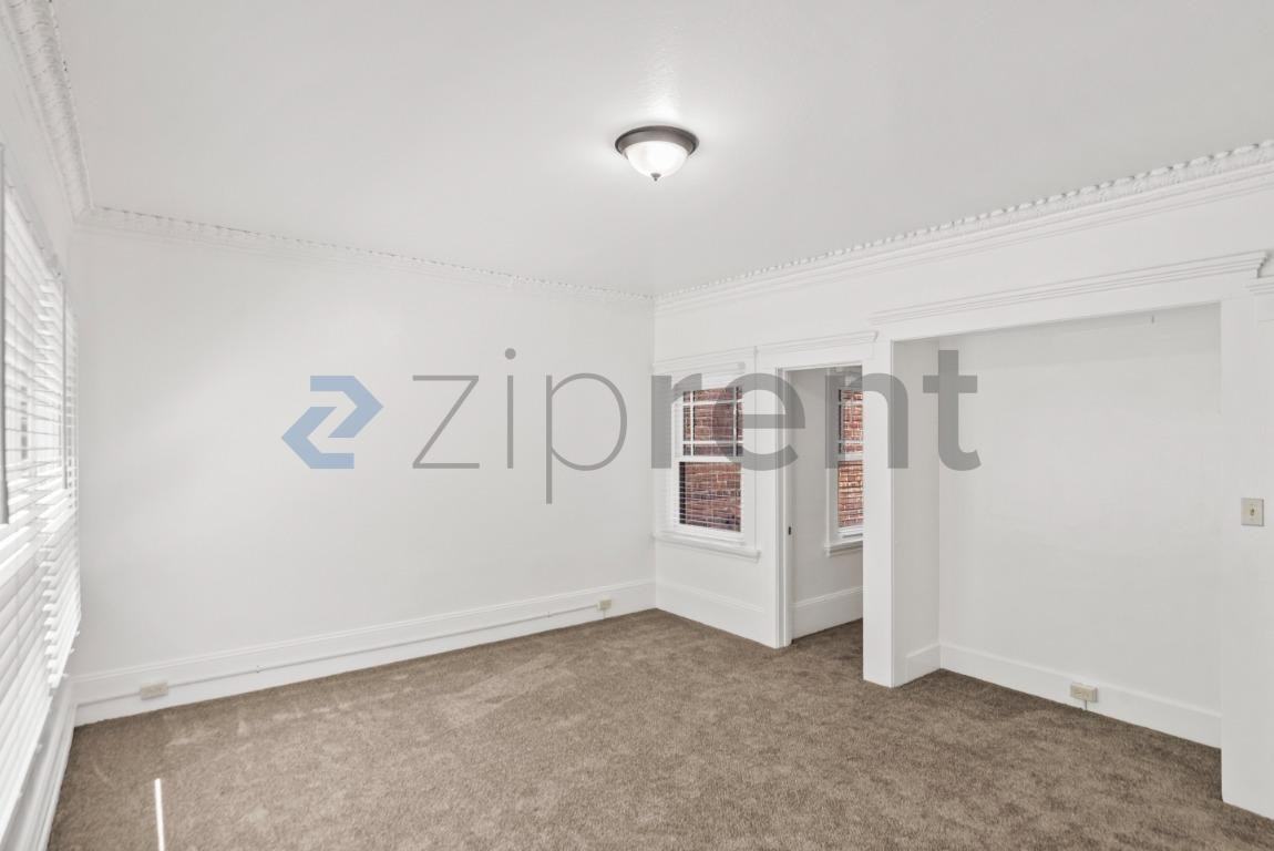 3060 Brook St - Photo 7 of 19