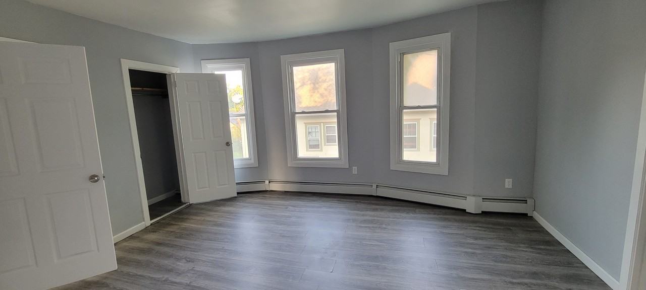 118 Warrenton Ave #2 - Photo 7 of 19