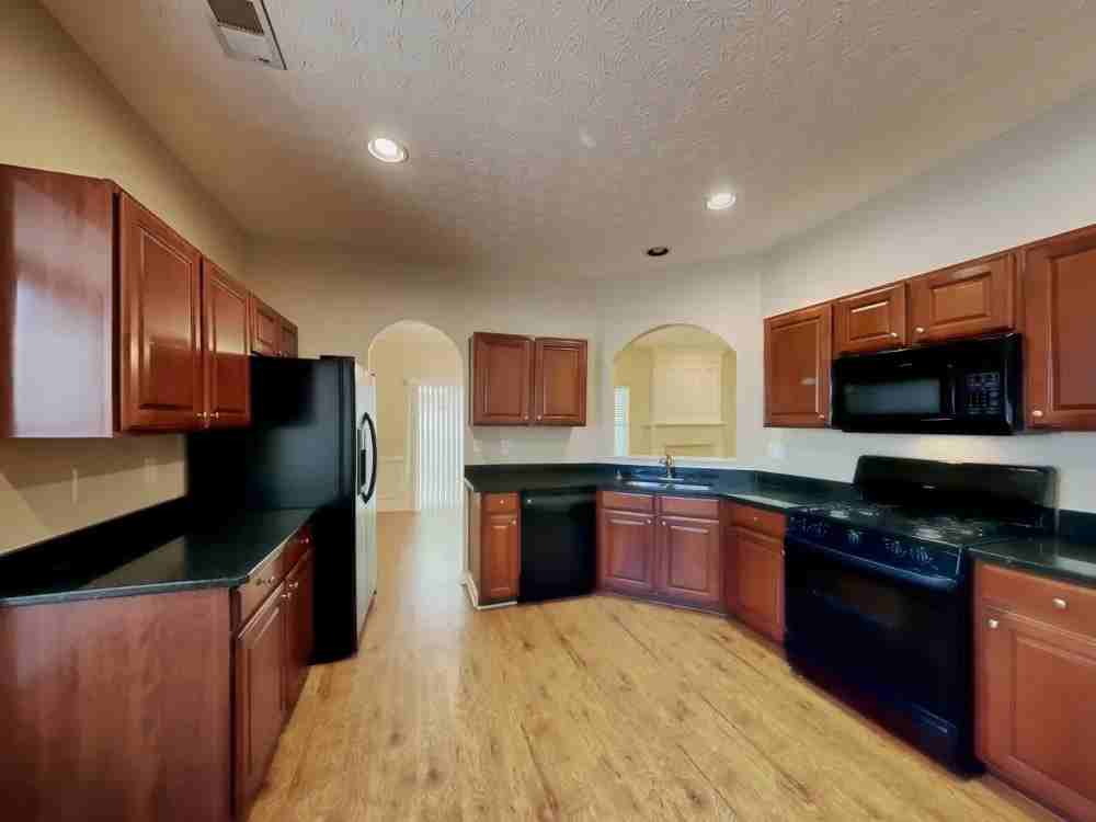 519 Gables Ct #NA - Photo 2 of 15