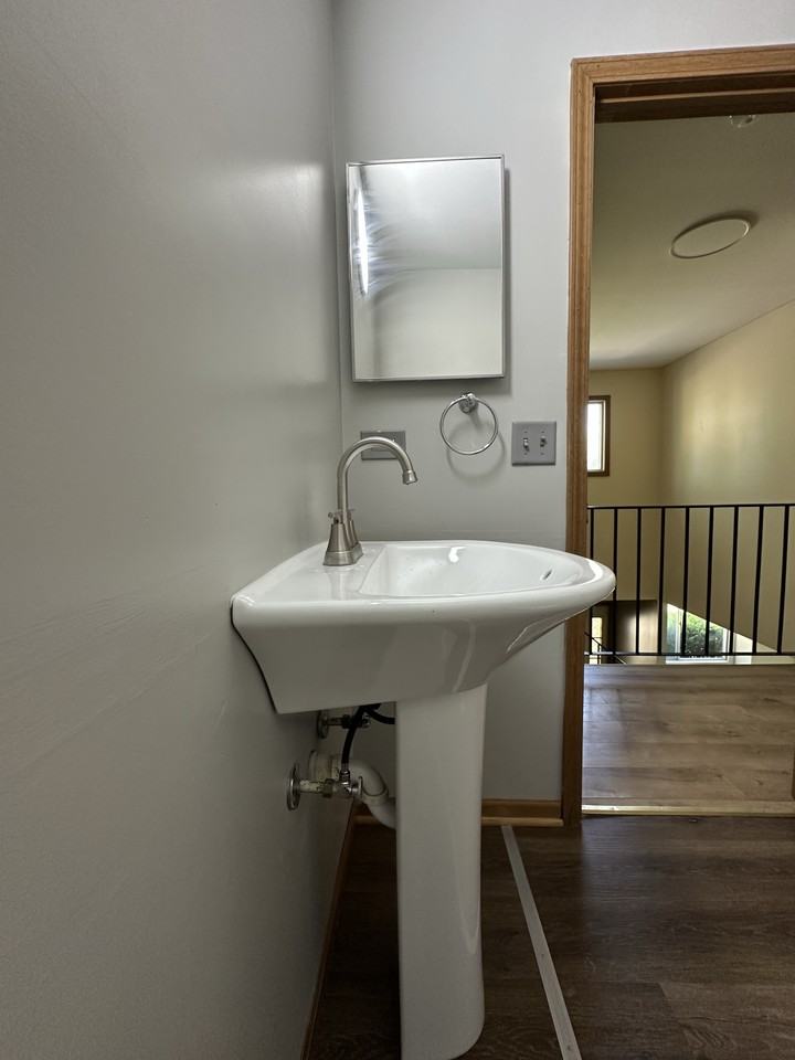 2303 Woodview Ln #NA - Photo 3 of 30
