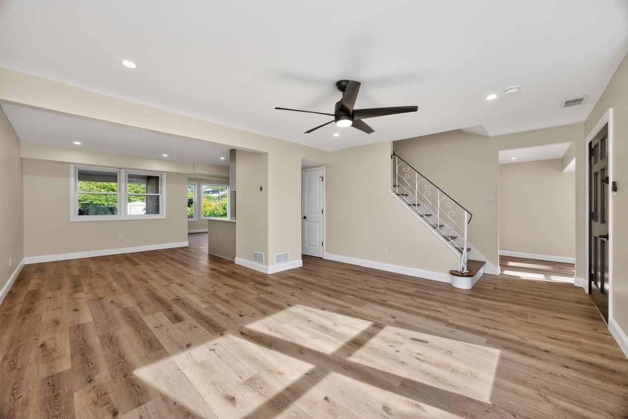 3259 Independence Ct #NA - Photo 4 of 41
