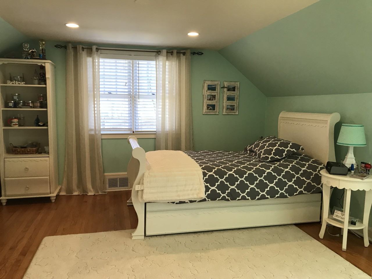 198 Wolfpit Ave #NA - Photo 7 of 9