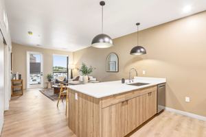 featured image of 7474 Harwood Ave