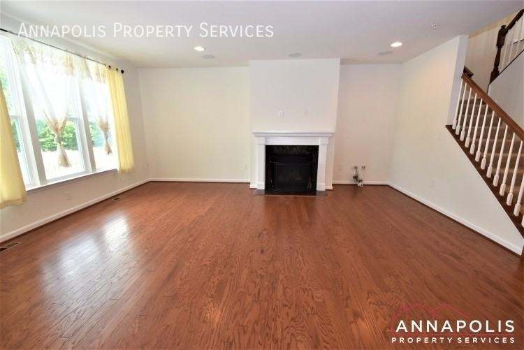 7946 Monrovia Dr - Photo 6 of 37