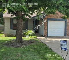 2262 2262 SW Wesport Sq - Photo 1 of 1