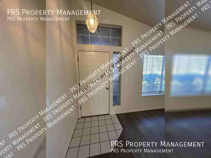 51 N Del Pueblo Pl - Photo 3 of 47