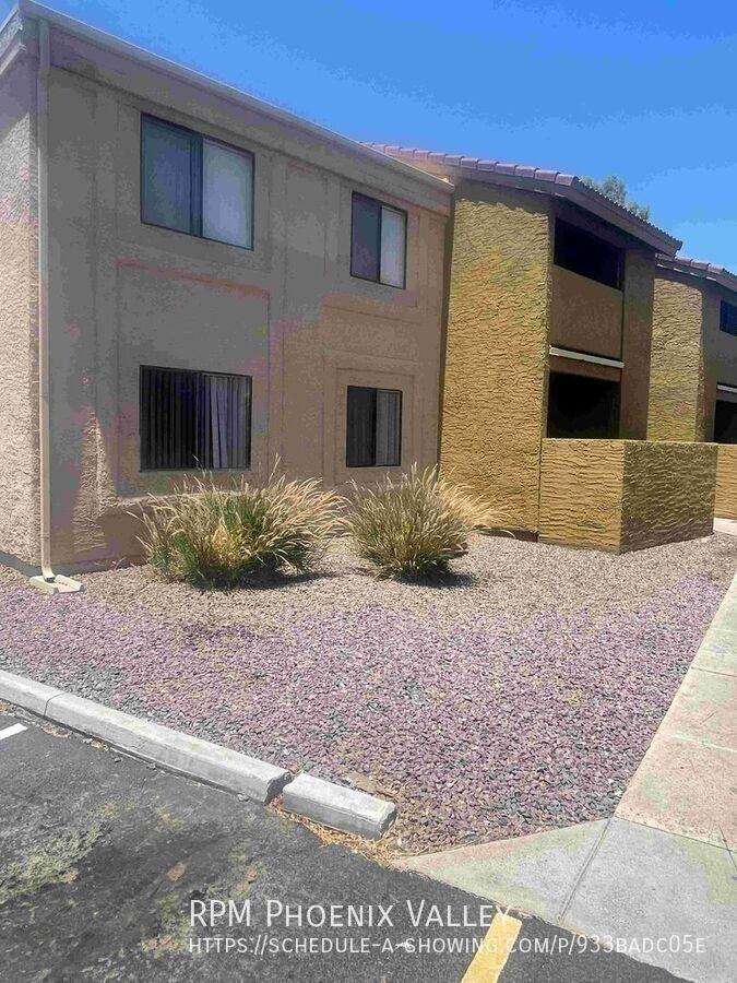 825 S River Dr #146 - Photo 3 of 43