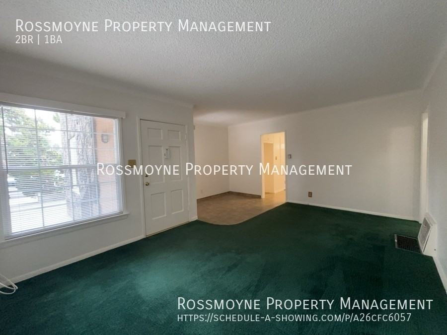 1939 N Hollywood Way #A - Photo 3 of 14