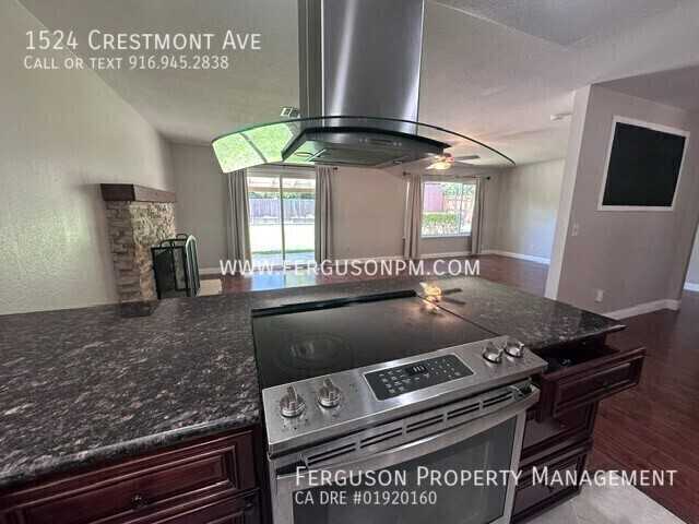 1524 Crestmont Ave - Photo 2 of 18