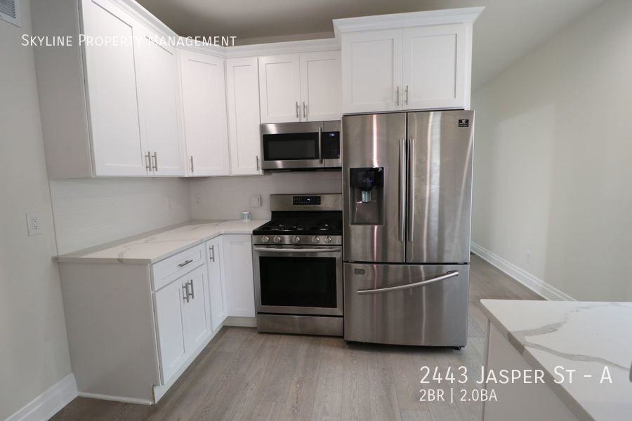 2443 Jasper St #A - Photo 5 of 18