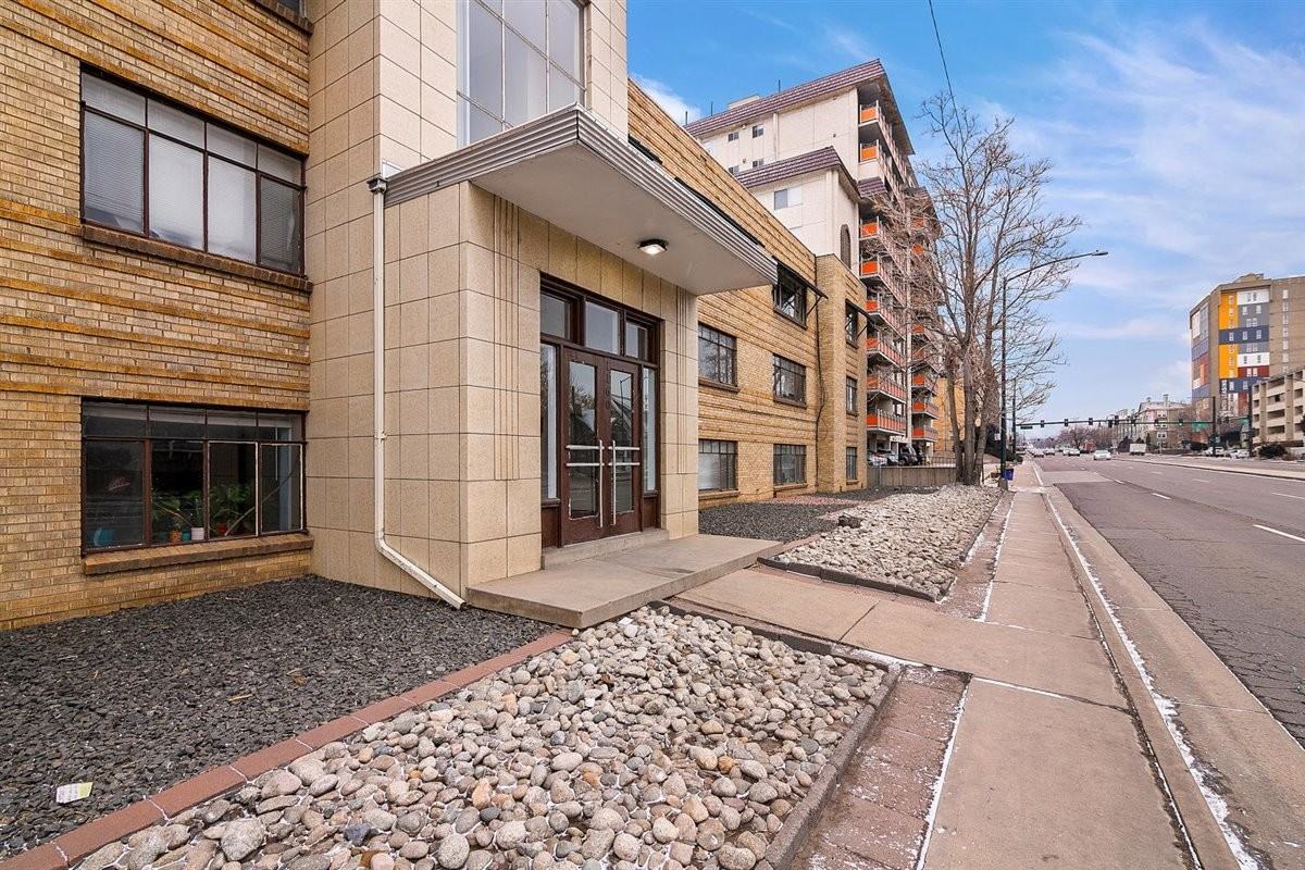 1160 N Colorado Blvd #27 - Photo 5 of 20