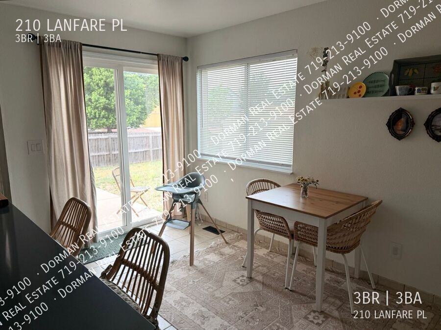 210 Lanfare Pl - Photo 4 of 18