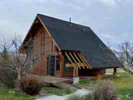 featured image of 275 Bowman Rd