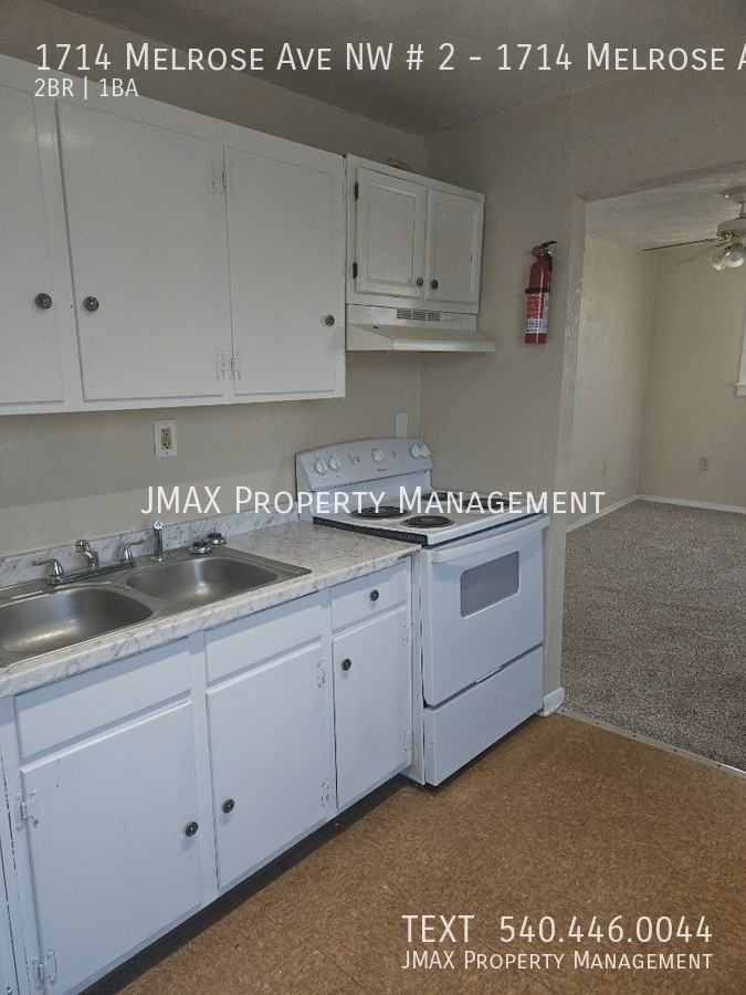 1714 Melrose Ave Nw - Photo 4 of 8