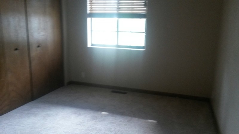 1145 8th St #A - Photo 3 of 7