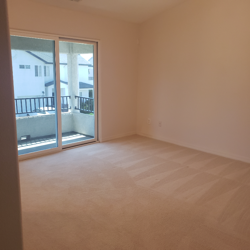 408 S Elm St #B - Photo 6 of 10