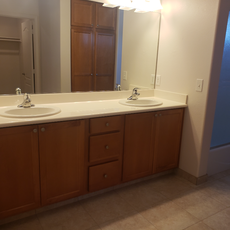 408 S Elm St #B - Photo 7 of 10