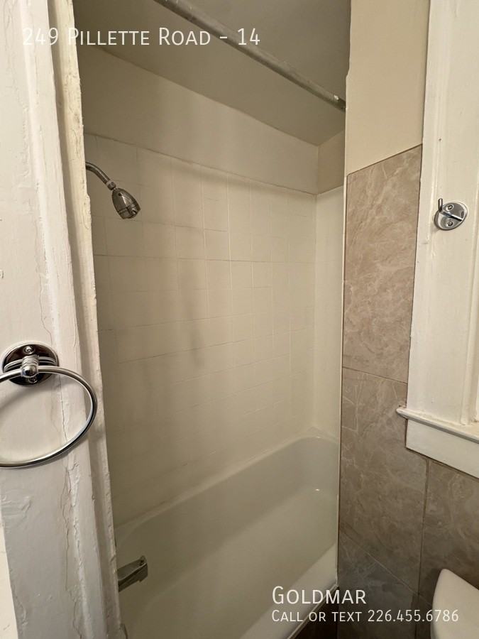 249 Pillette Rd #14 - Photo 7 of 10