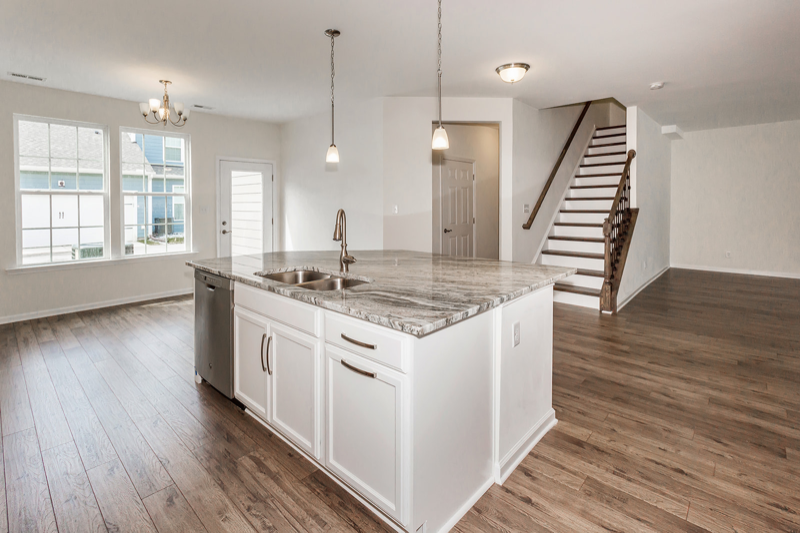 3913 Northridge St - Photo 4 of 15