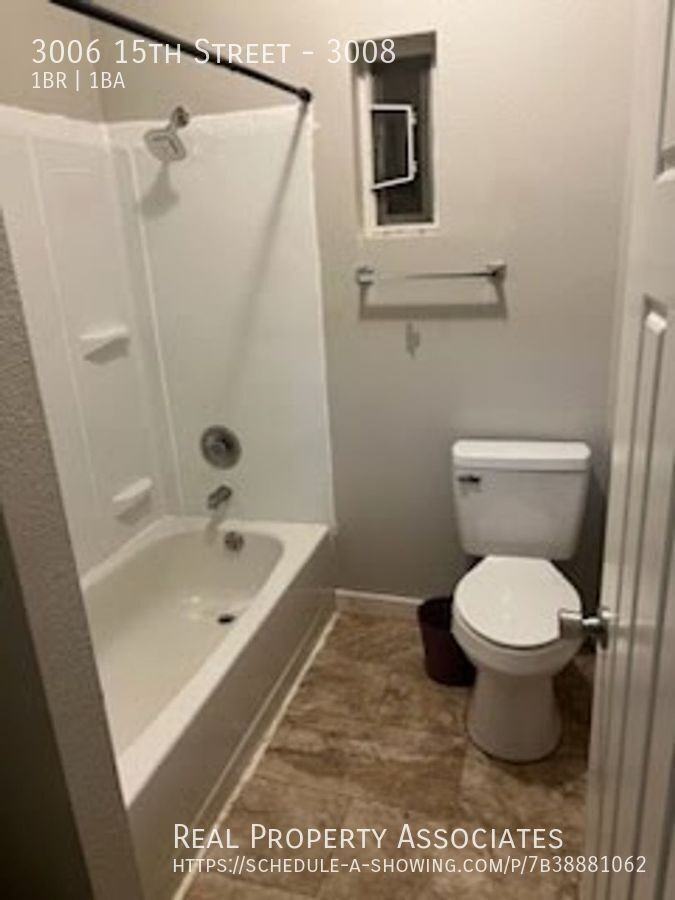 3006 15th St #3008 - Photo 2 of 12