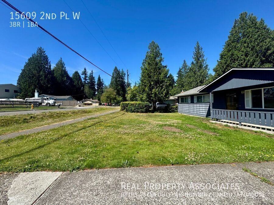 15609 2nd Pl W - Photo 2 of 15