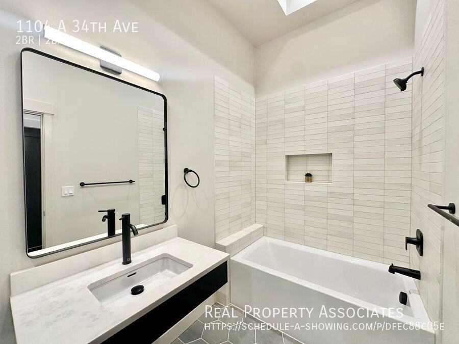1104 34th Ave - Photo 7 of 33