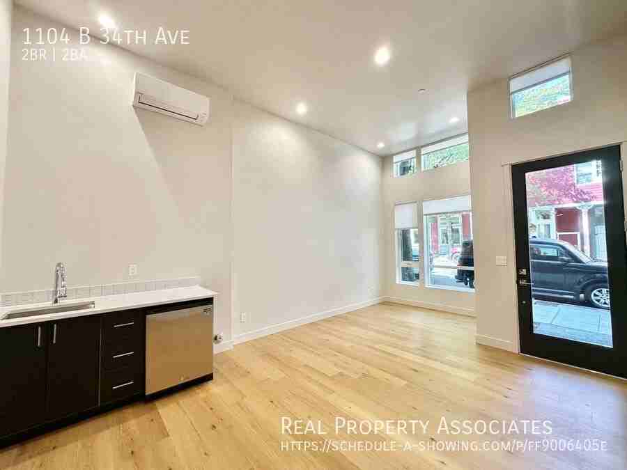 1104 34th Ave - Photo 5 of 33