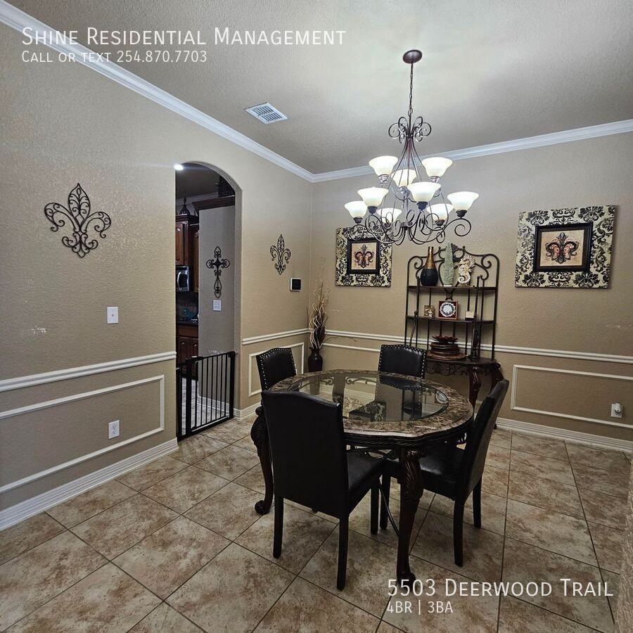 5503 Deerwood Trl - Photo 3 of 23
