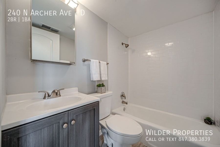240 N Archer Ave #D - Photo 6 of 12