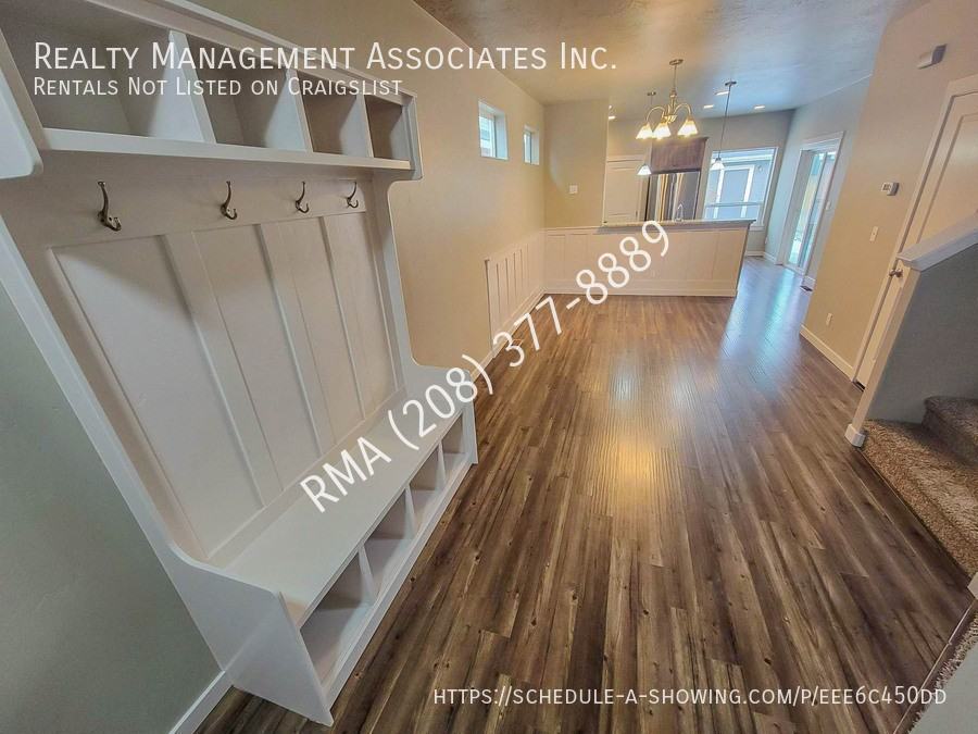 11250 W Race St - Photo 5 of 24