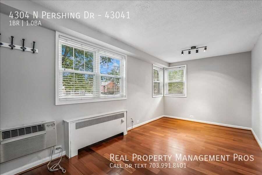 4304 N Pershing Dr #43041 - Photo 5 of 47