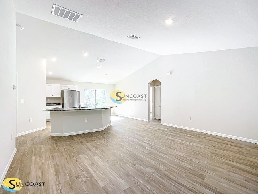 13157 Sw 82nd Court Rd - Photo 7 of 15