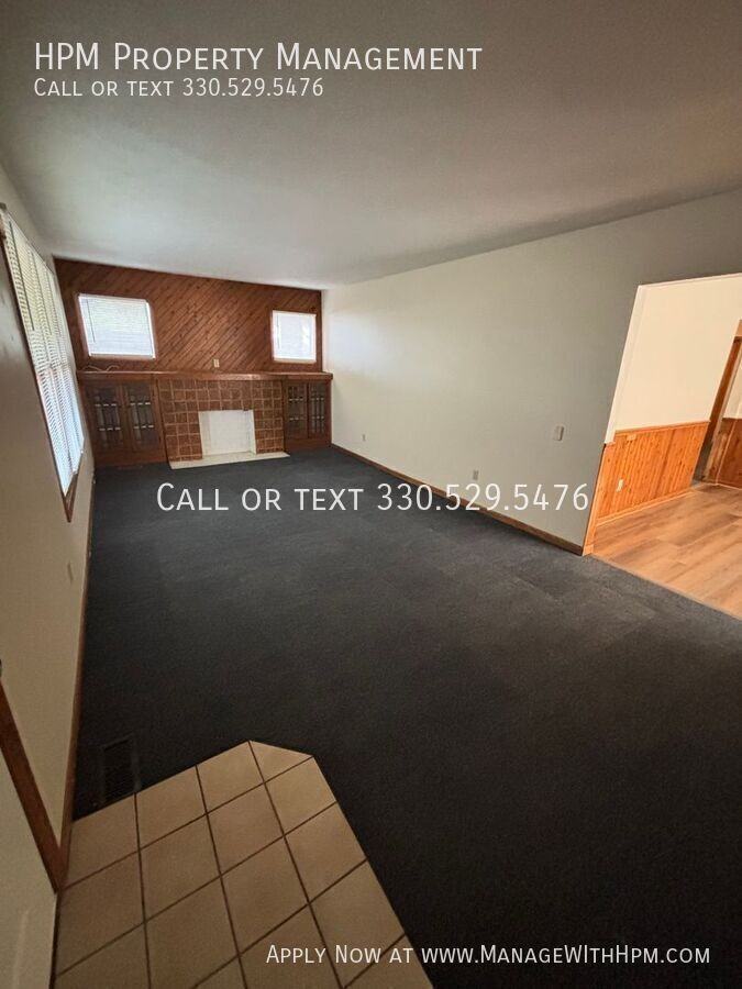 1134 Bellflower Ave #1 - Photo 4 of 10