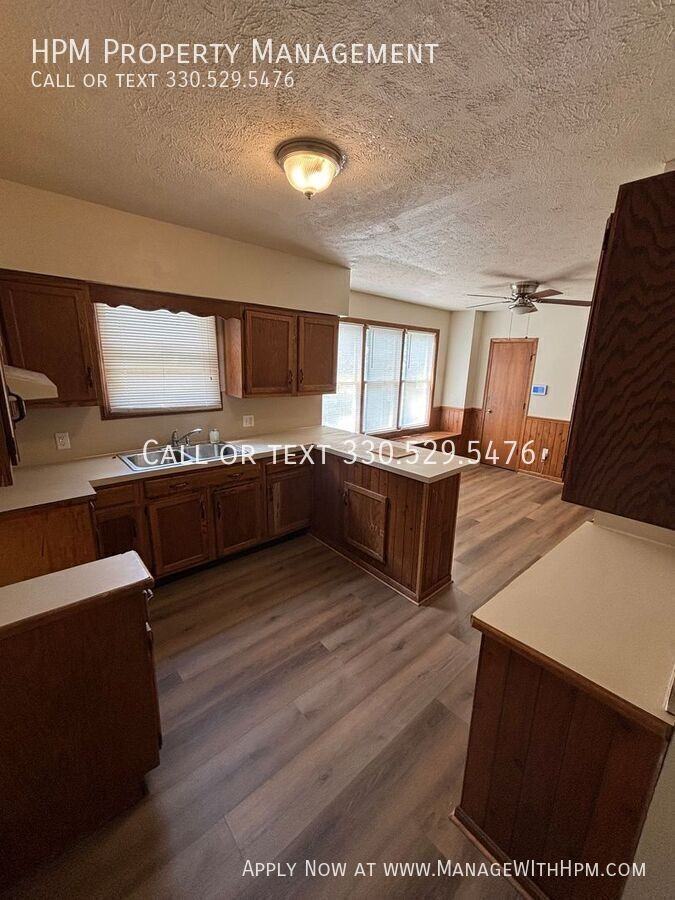 1134 Bellflower Ave #1 - Photo 5 of 10