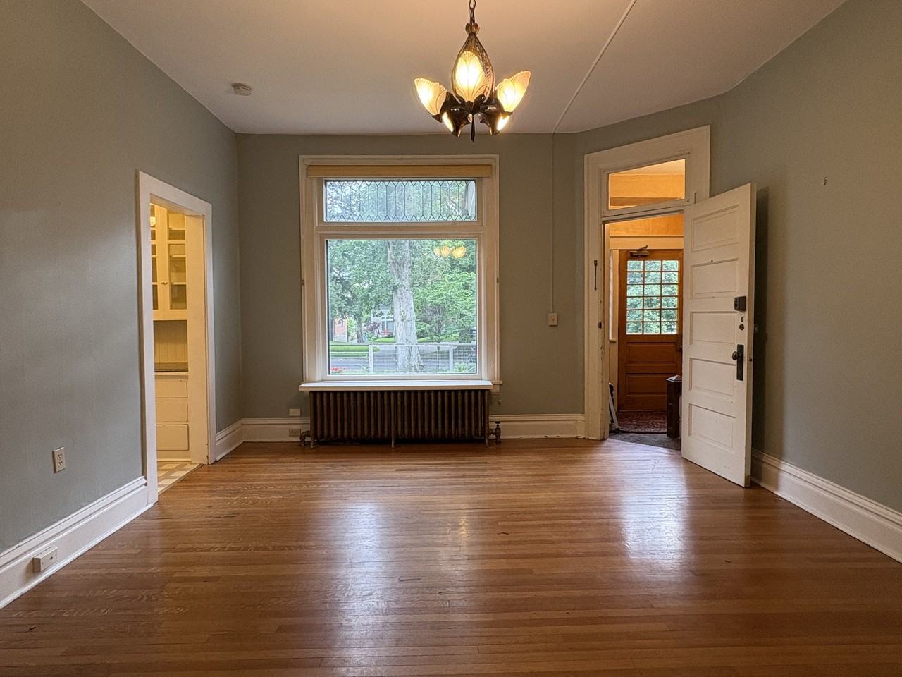 2325 W 1st Ave #D - Photo 2 of 17