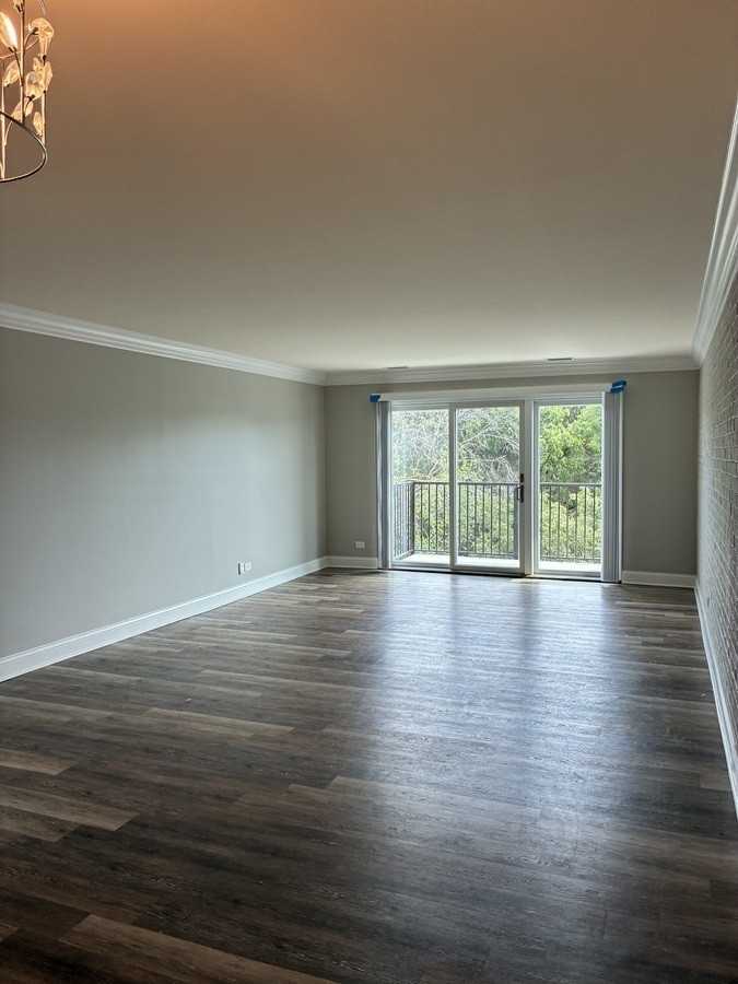 907 Curtiss St #406 - Photo 3 of 19