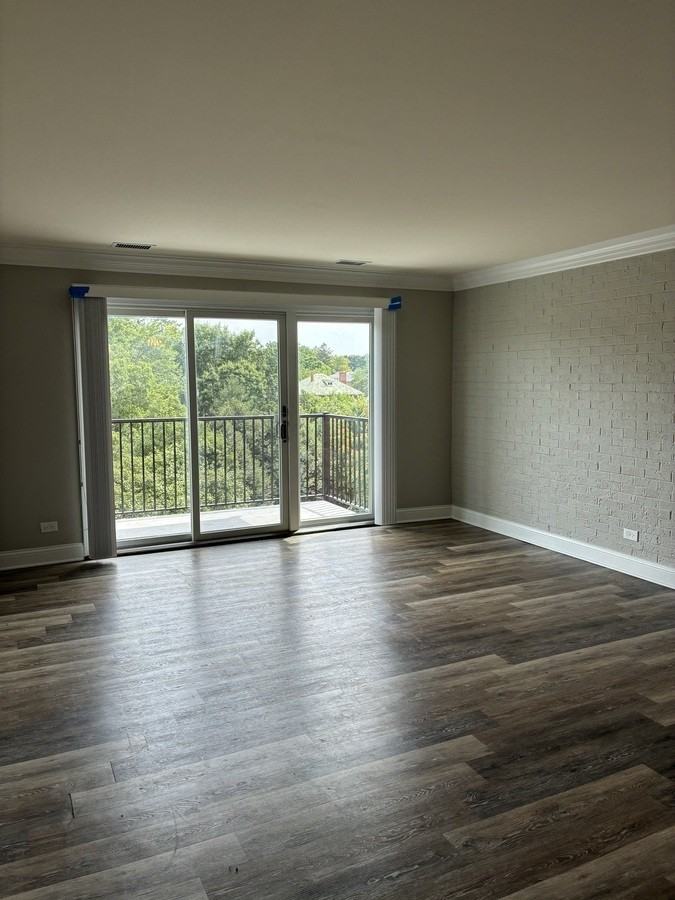 907 Curtiss St #406 - Photo 4 of 19