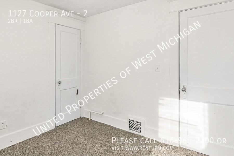 1127 Cooper Ave #2 - Photo 4 of 21