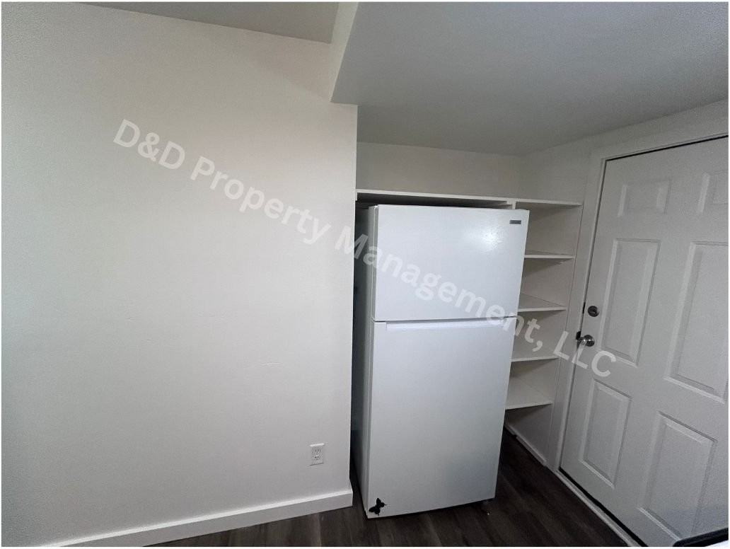 338 Filer Ave - Photo 6 of 8