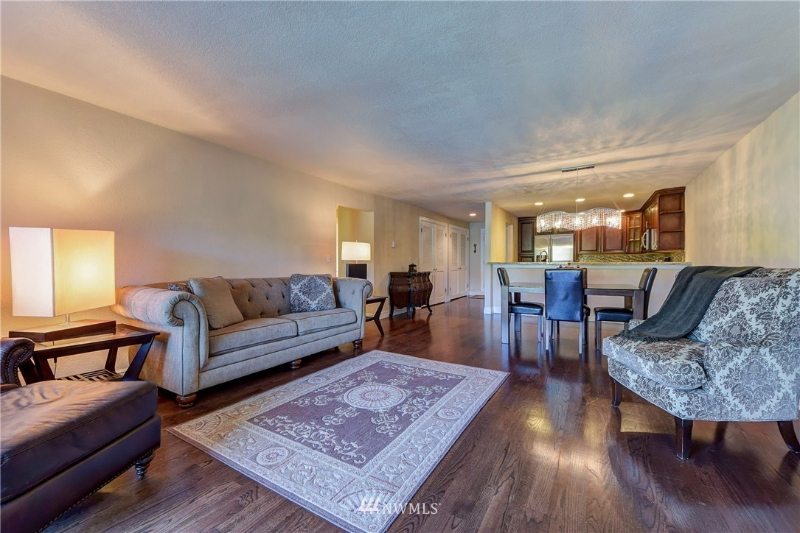 6702 139th Ave Ne - Photo 7 of 19