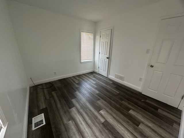 14915 Troester St - Photo 4 of 8