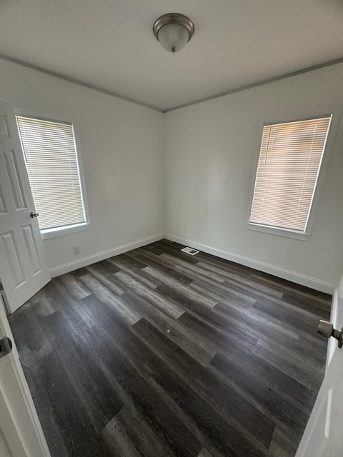 14915 Troester St - Photo 5 of 8