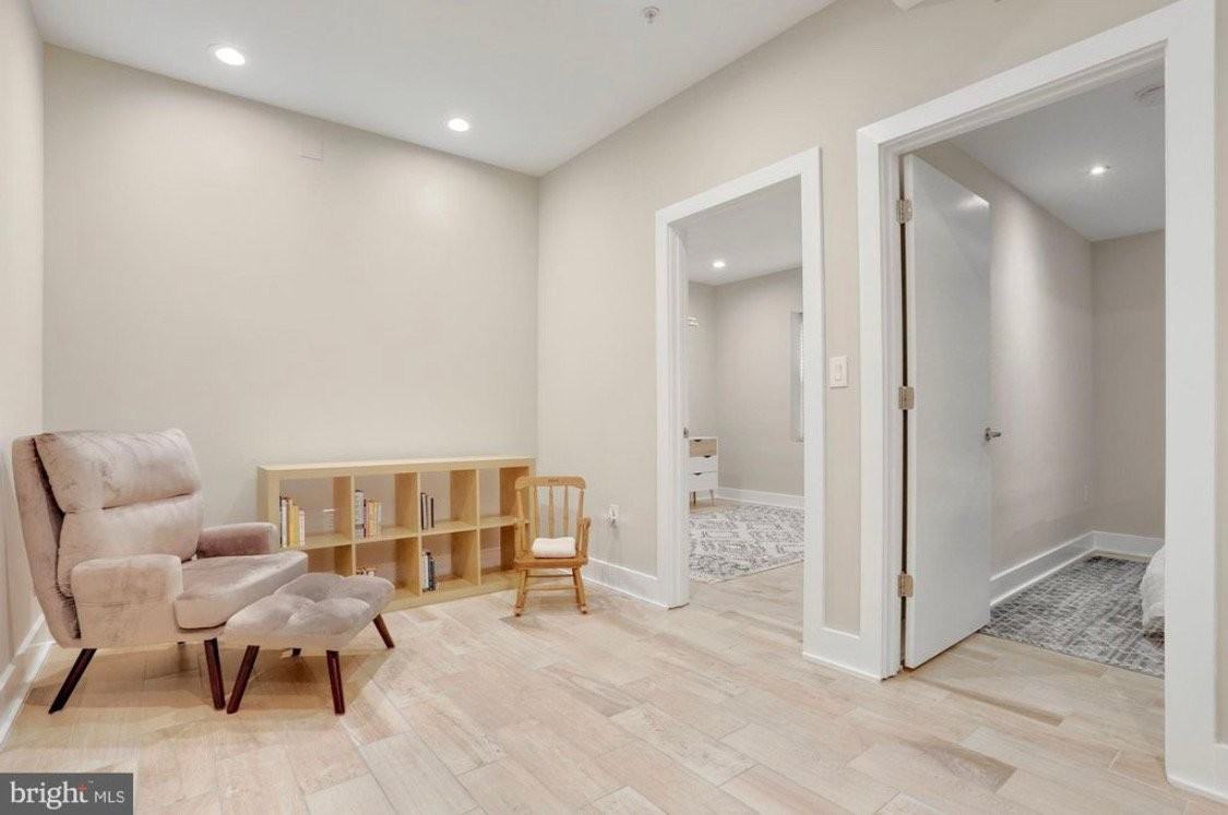 2909 17th St Ne #102 - Photo 5 of 5