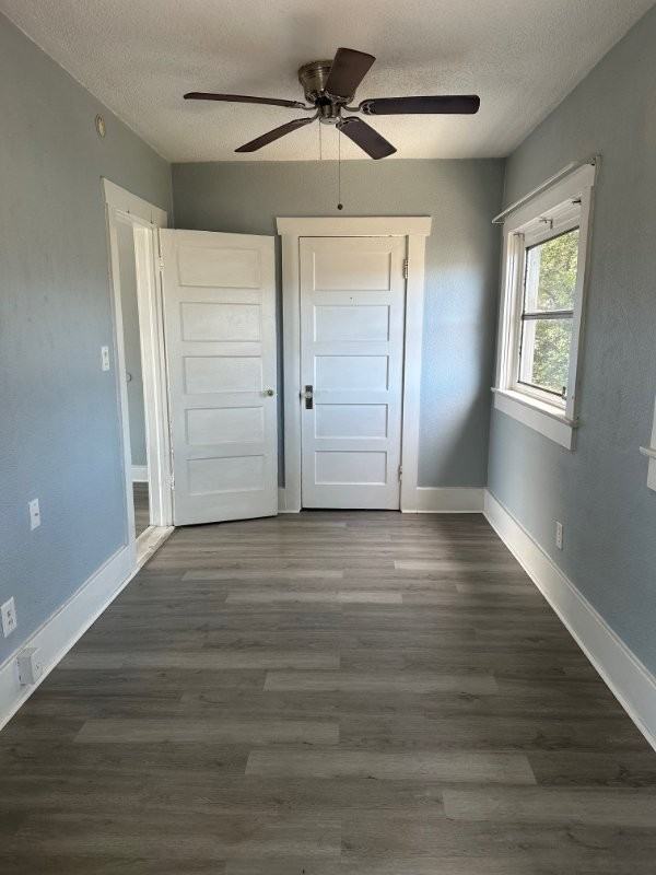 306 Taylor Ave #B - Photo 2 of 11