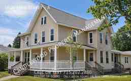 1824 Main St #A - Photo 1 of 1