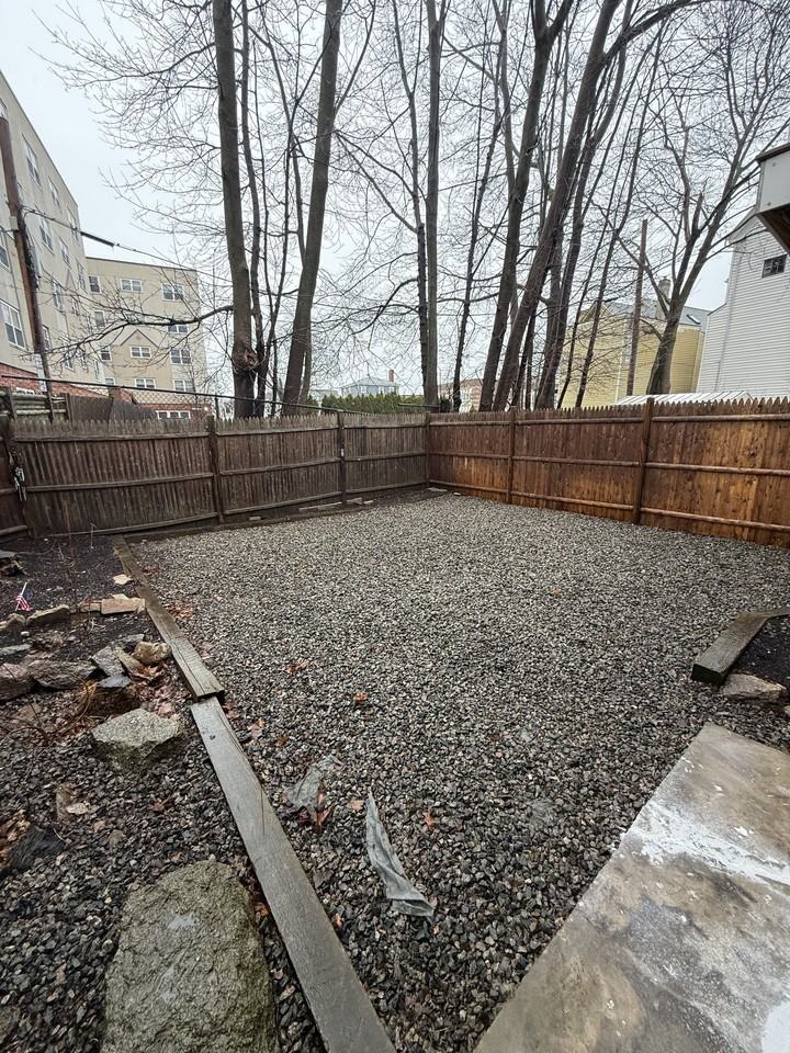 17 Bow St #3 - Photo 5 of 11