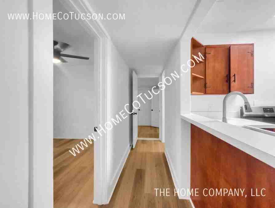 2425 N Goyette Ave - Photo 7 of 25