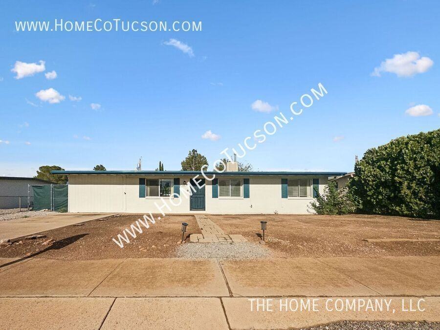 310 2nd St - Photo 2 of 30
