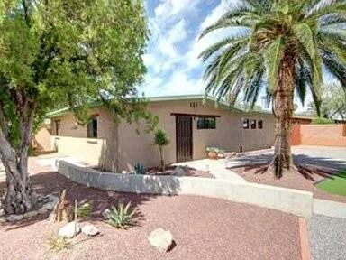 1227 N Sonoita Ave - Photo 2 of 19