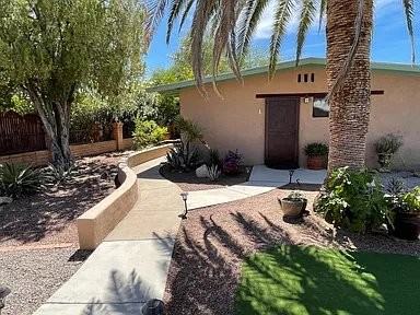 1227 N Sonoita Ave - Photo 3 of 19